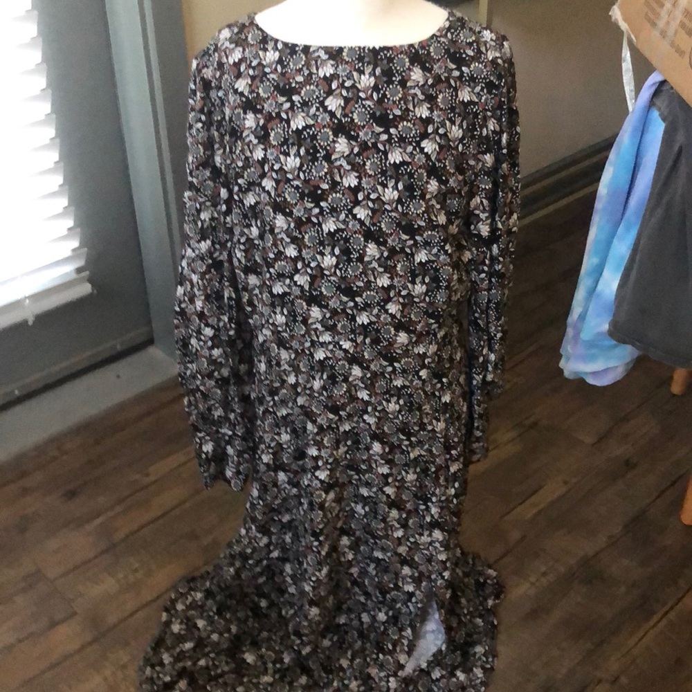 LOFT dress size 6